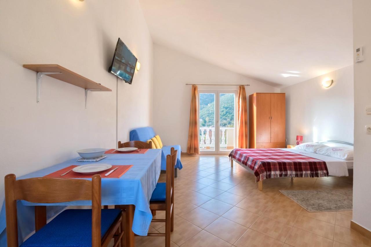 Apartments Slavica Luka Kültér fotó