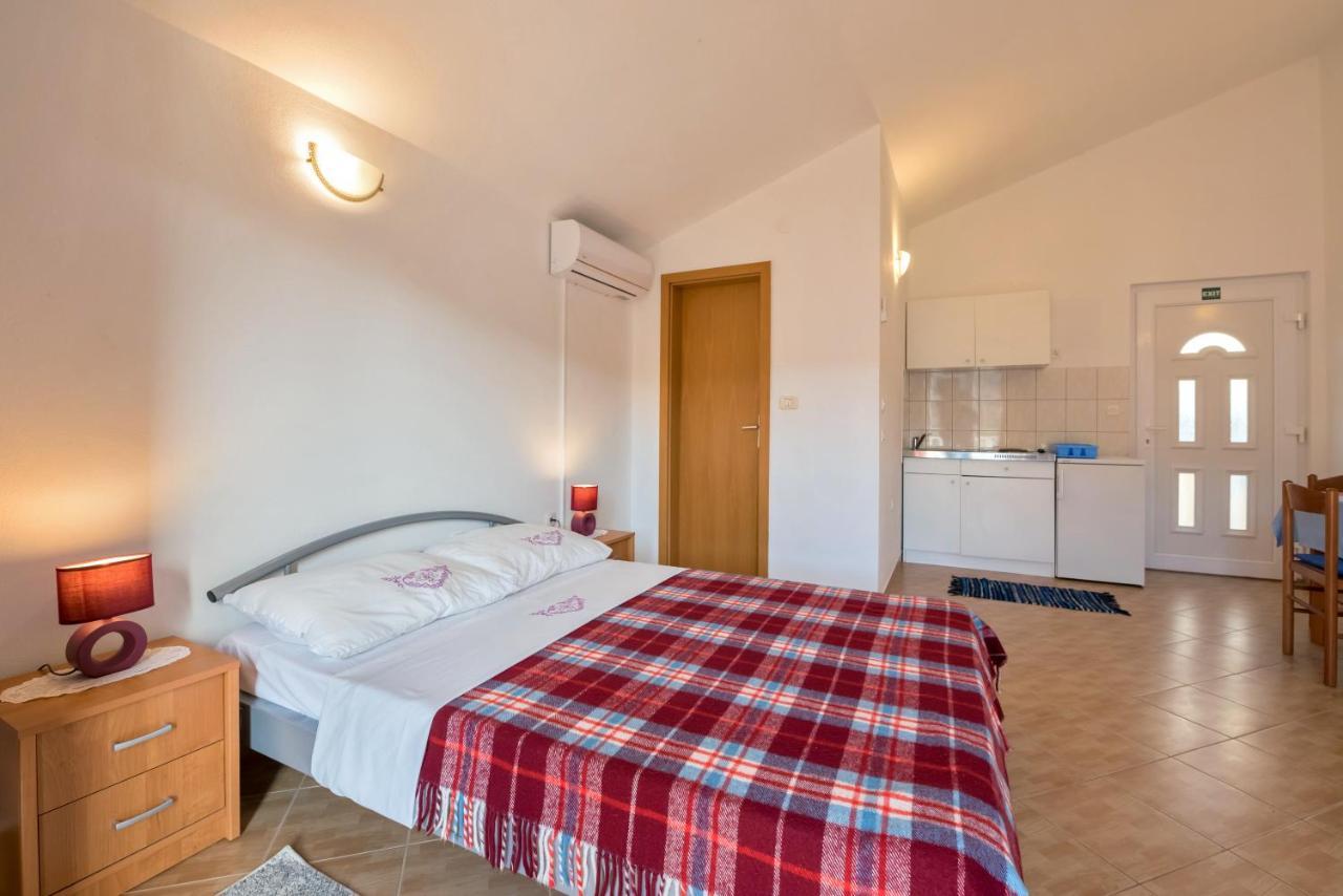 Apartments Slavica Luka Kültér fotó